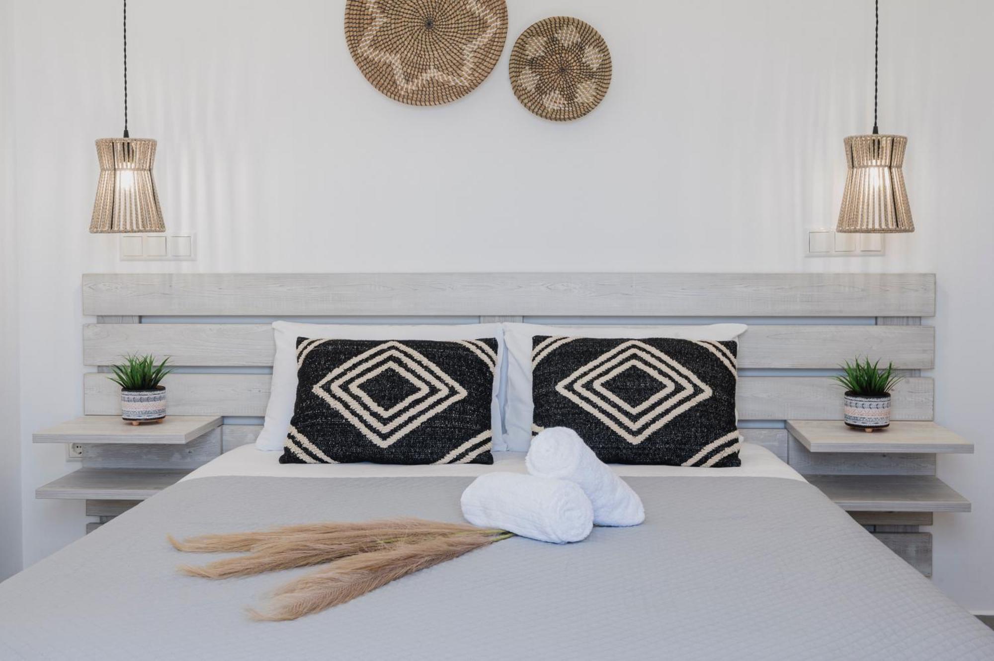 Aparthotel Petros & 2*